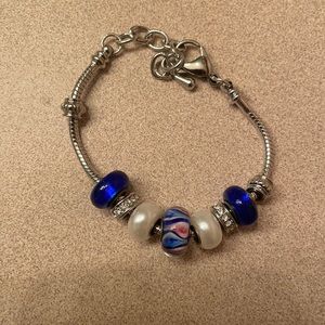 Bead bracelet